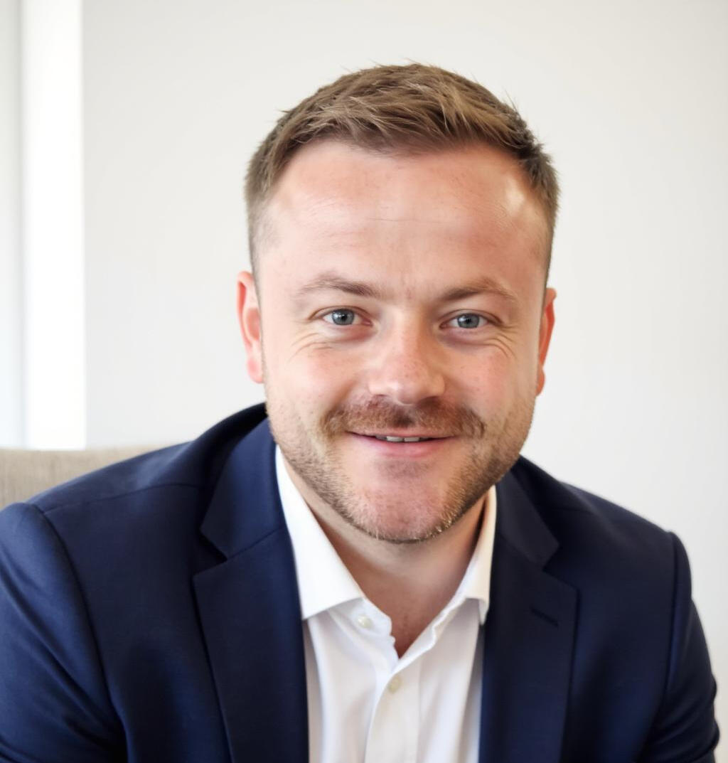 Jens Gfell, Gründer